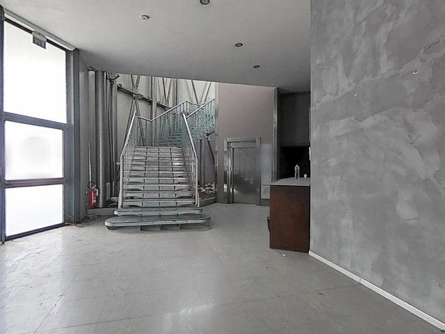 #2516001 Complesso commerciale con magazzini e terreni edificabili in vendita - foto 8