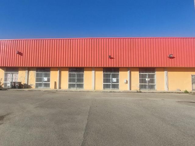 Stabilimenti produttivi in vendita