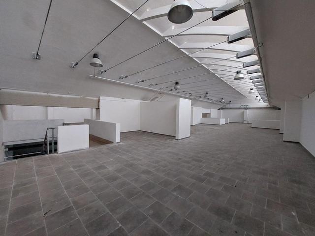 #24988 Fabbricato commerciale su due livelli in vendita - foto 1